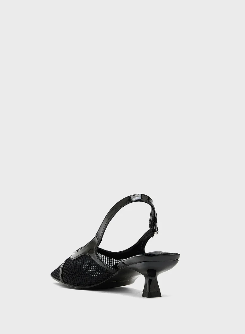 جينجر Sling Back Heeled Pump