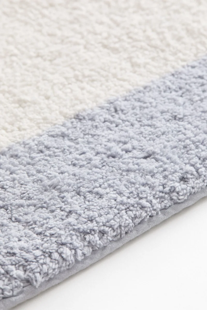 H&M Tufted bath mat
