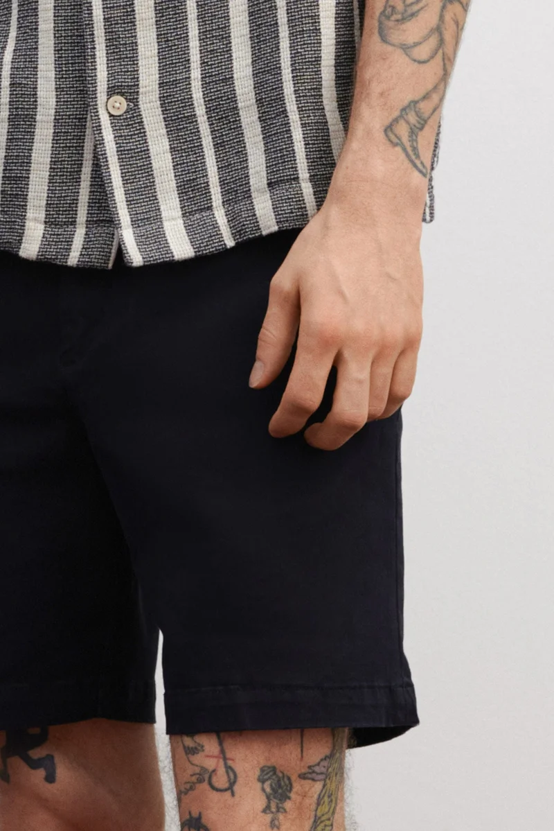 H&M  Regular Fit Chino shorts for Men | Best Price UAE