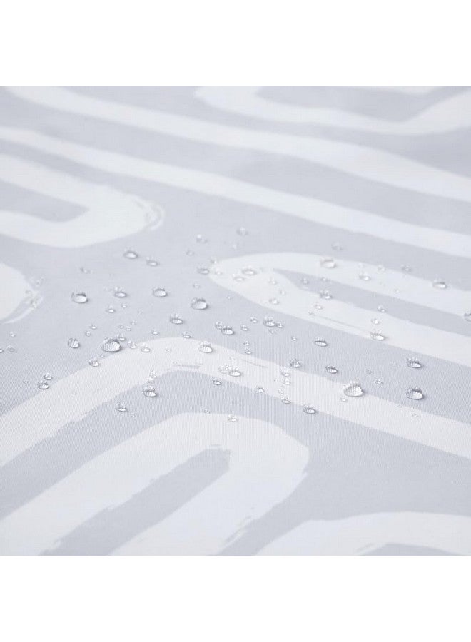 ستارة حمام Encasa XO بطول 6 أقدام مع 10 خطافات | مقاومة للعفن والفطريات ومضادة للماء | جودة أثقل | سهلة التركيب | ستائر سريعة الجفاف | 140 × 183 سم (56 × 72 بوصة) - رمادي متاهة بوهو - Image 3