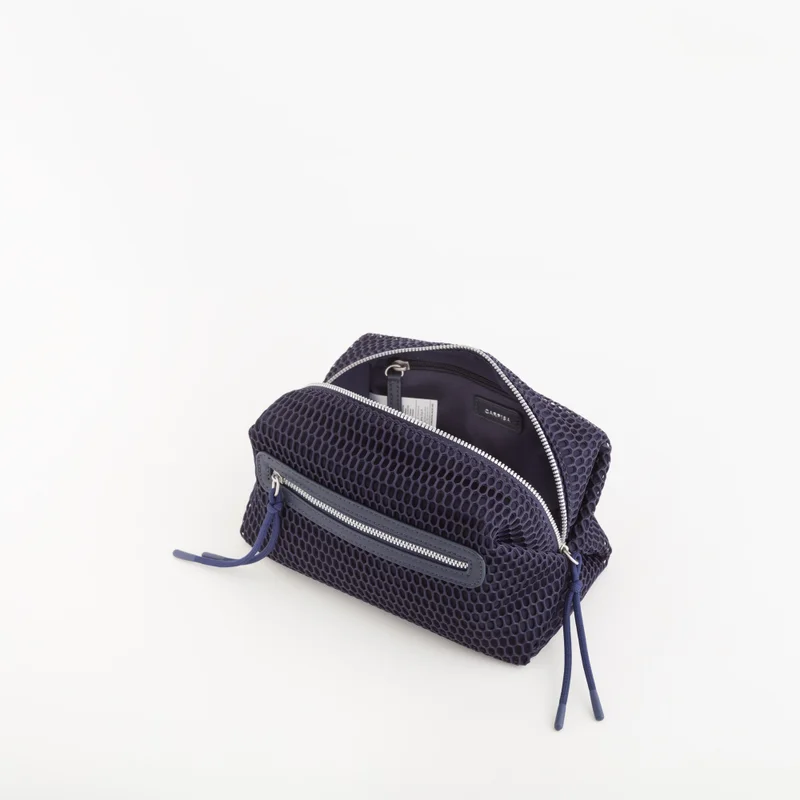 CARPISA Women's Toiletry Bag - Aryna Beauty