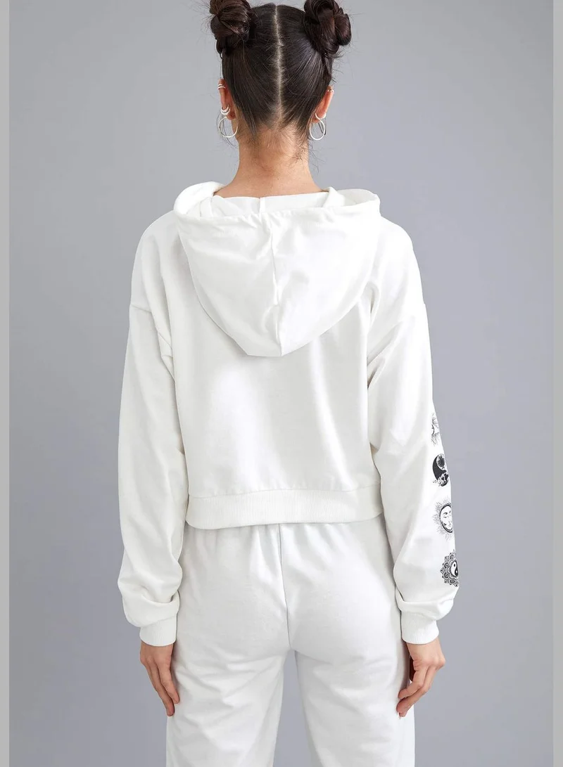 DeFacto Woman Regular Fit Hooded Sweat Shirt