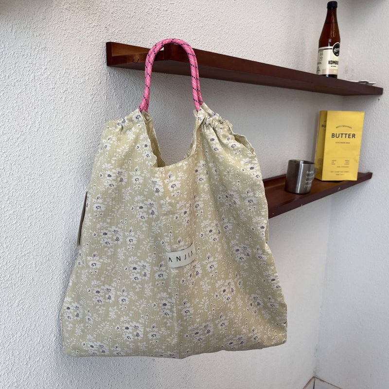 Floral Crossing Handbag Niche Design Fashionable All-Match Large Capacity Korean Style Ins Style Daily Portable Tote - Image 4