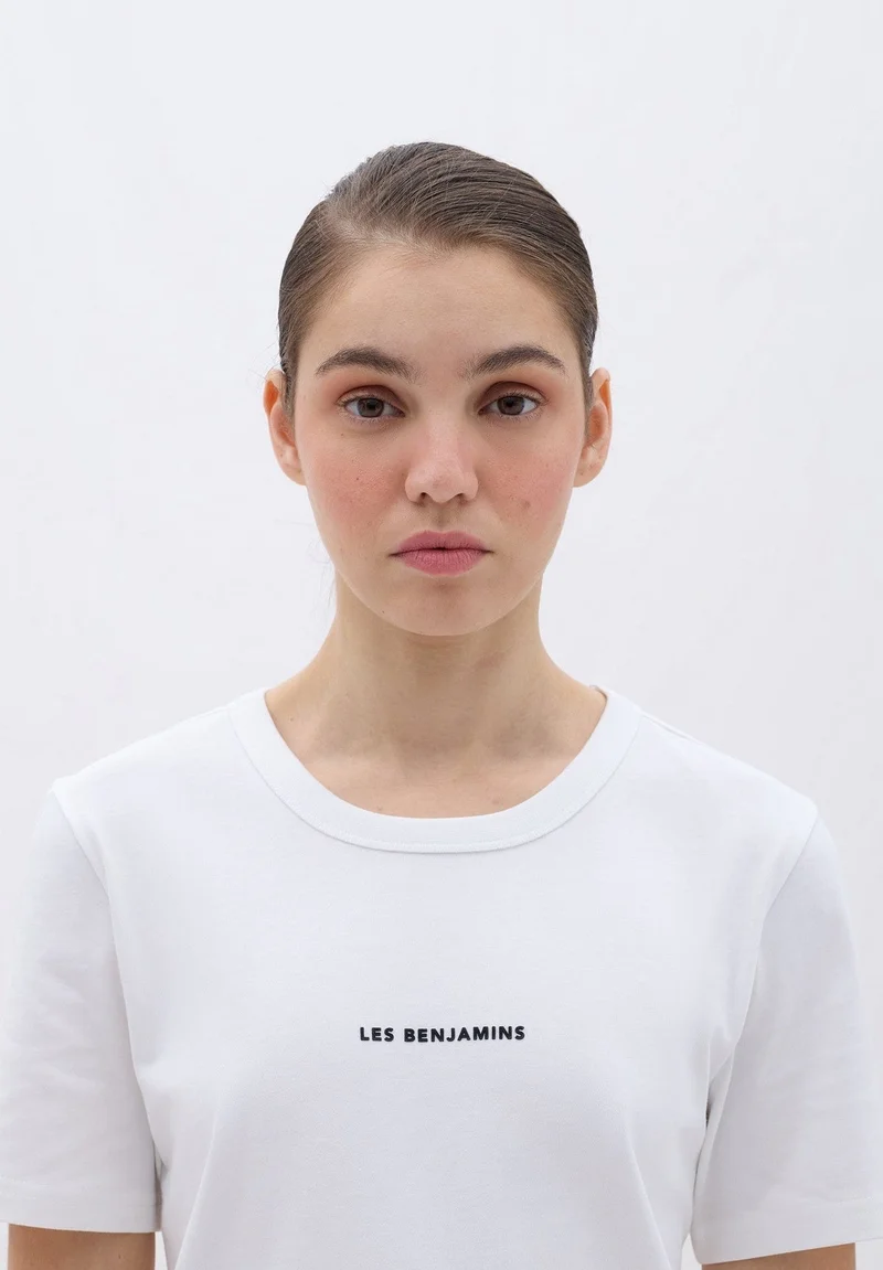 LES BENJAMINS REGULAR TEE 402
