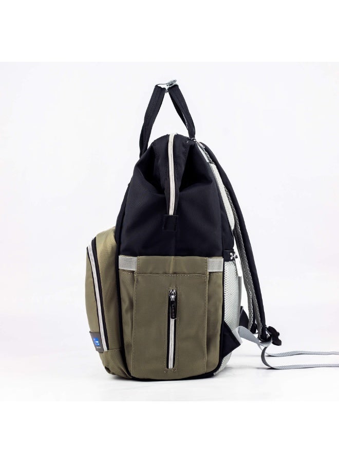 Lucid's latest edition waterproof maternity bag with changing mat and thermal bottle holder with heating element - black and Olive green - Image 5