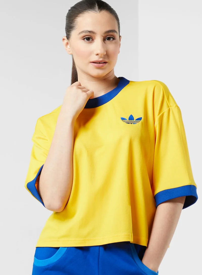 adidas Originals Oversized Logo T-Shirt