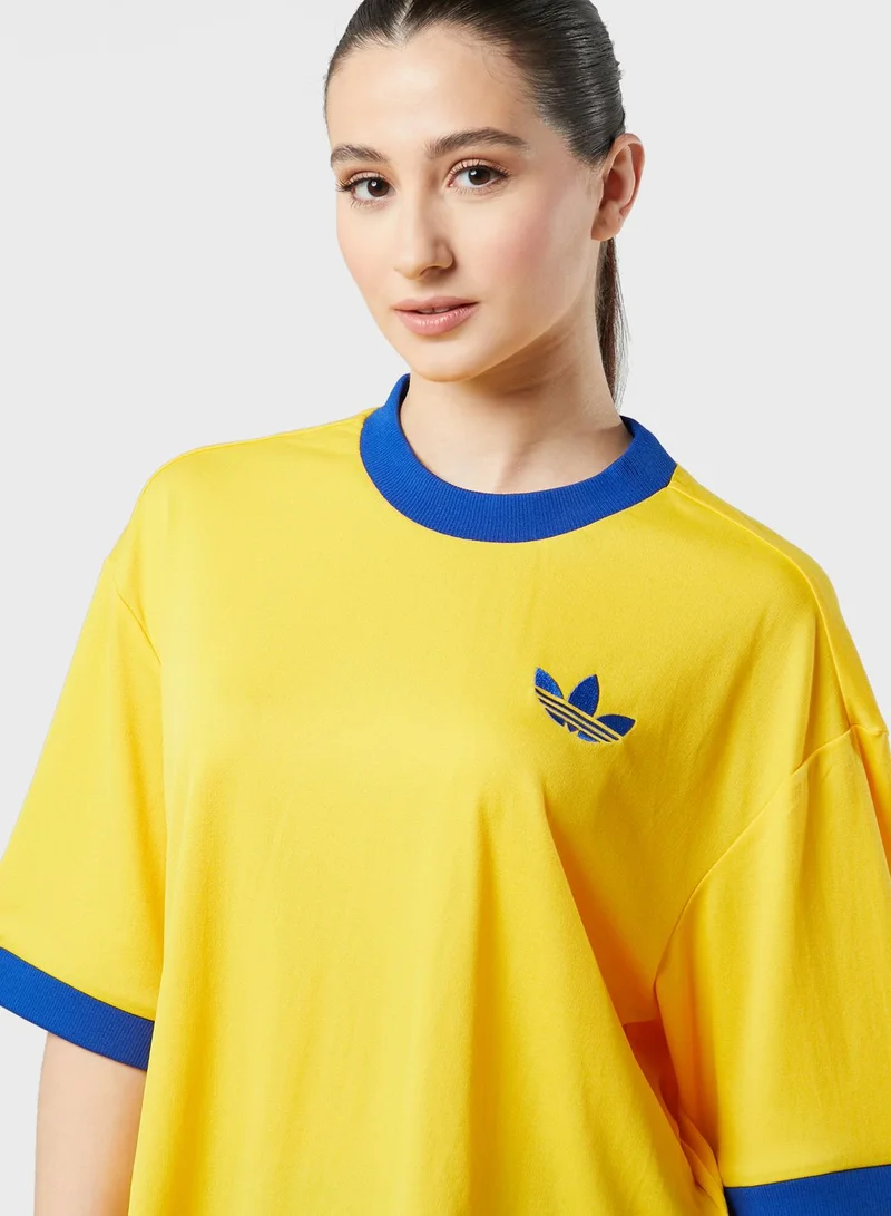adidas Originals Oversized Logo T-Shirt
