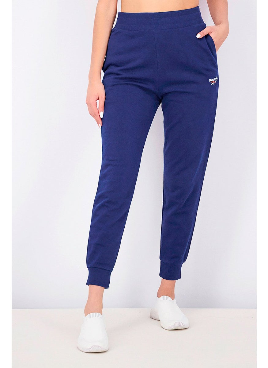 Reebok Women Classics Vector Logo Pants, Conavy  - Image 1
