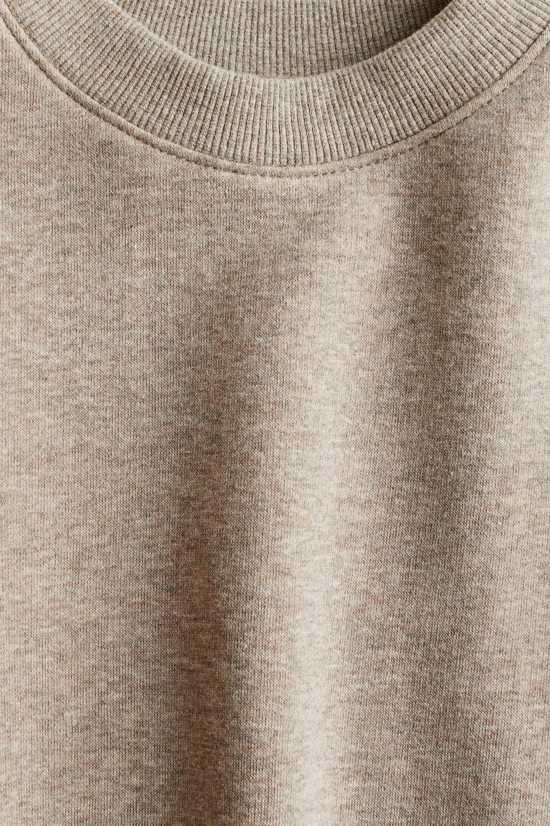 اتش اند ام كنزة فضفاضة بقبة مستديرة