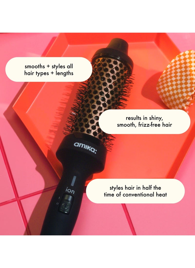 amika: - Blowout Babe Thermal Brush - Image 1