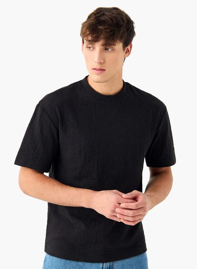 Lee Cooper Textured Crew Neck T-shirt with Short Sleeves