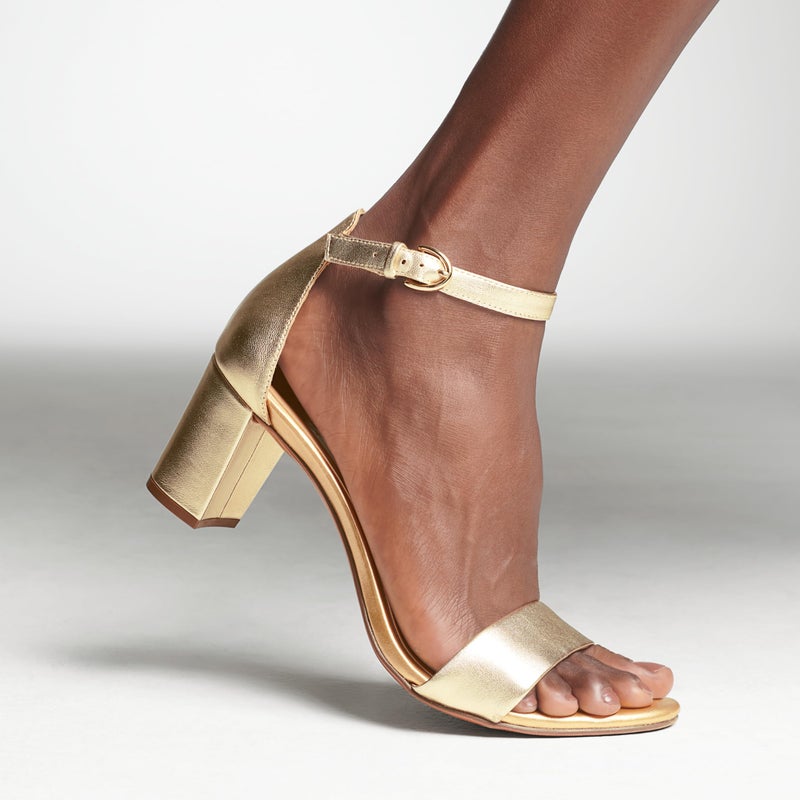 Naturalizer Womens Vera Ankle Strap Block Heel Dress Sandal ,Dark Gold Metallic Leather,10.5M - Image 2