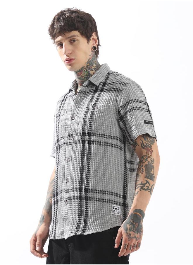 Hubberholme Men Relaxed Fit Textured Checked Casual Shirt  - Image 3