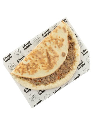 Lahmeh Bil Ajine and Cheese Manakeesh