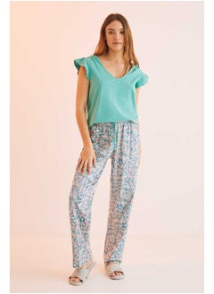 Pajamas with ruffled sleeves