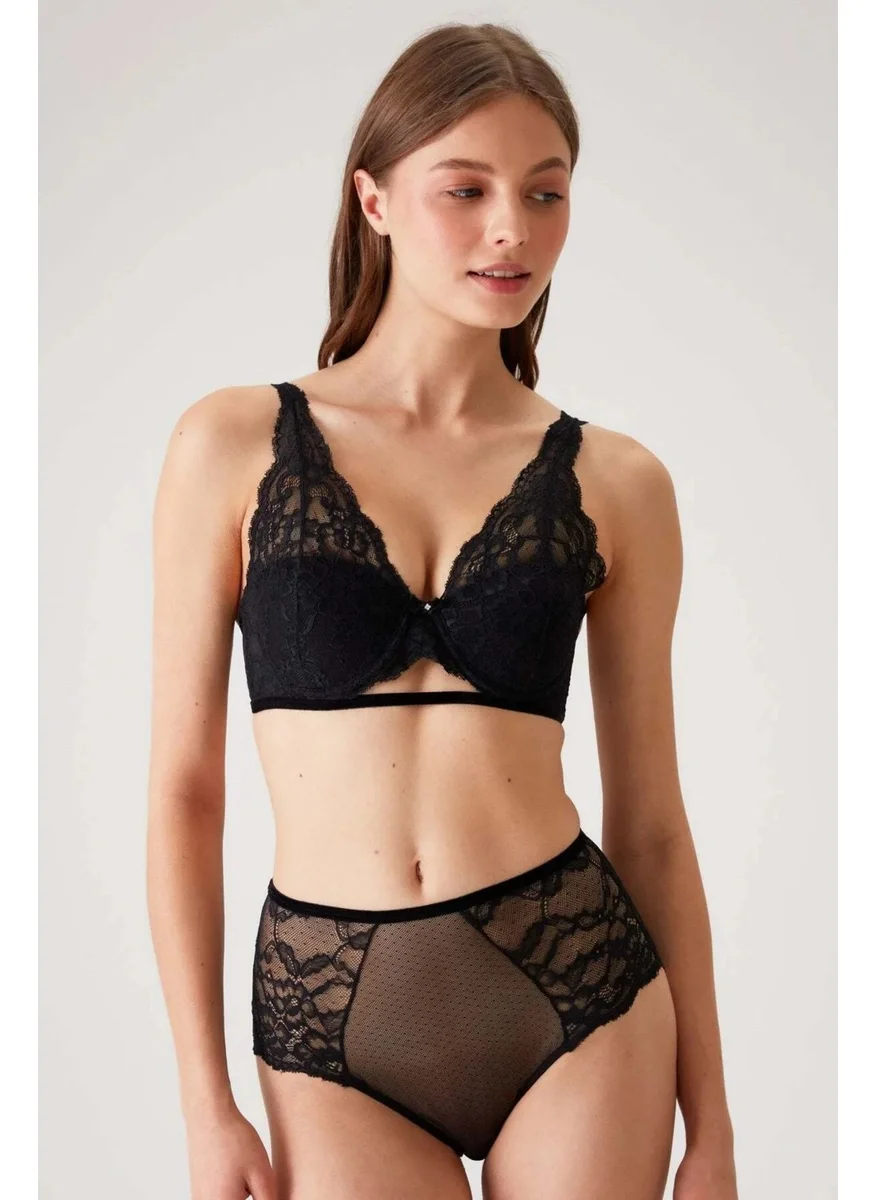بيير كاردان 4840 Genova Soft Push Up Lace Bra and High Waist Panties Set-Black