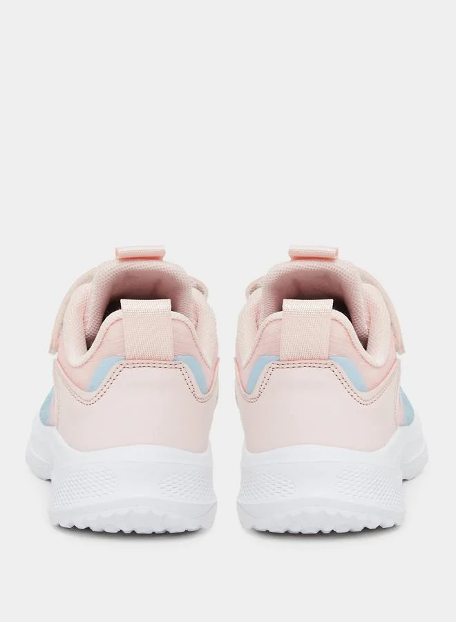 Styli Active Girls Textured Panel Hook and Loop Sneakers