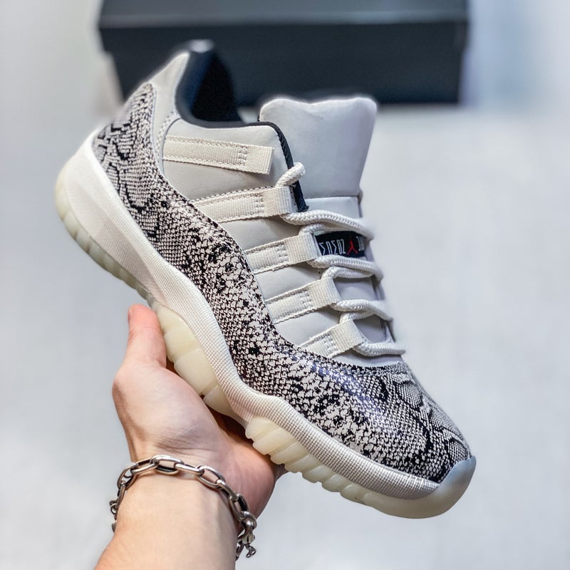 Original Label Original Box Aj11 Practical Basketball Shoes Men''s High-Top Wear-Resistant Sports Sneakers Women''s Jordan 11 Concord Trendy - Image 4