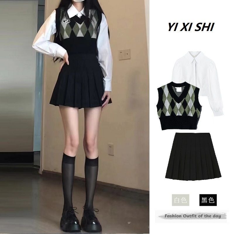 Autumn and Winter Lively Age-reducing Sweet Salt Series Internet Celebrity Fried Street Fashion College Style Vest Shirt Pleated Skirt Two-piece Suit Women single shirt - Image 3