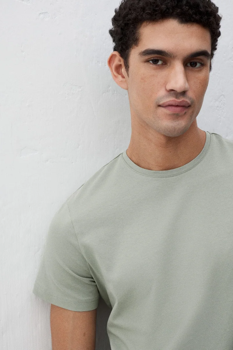 H&M Round-neck T-shirt Slim fit