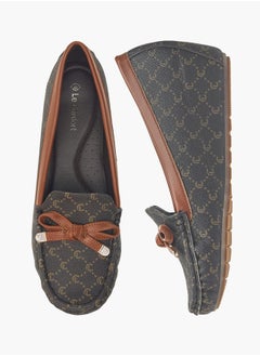 Le Confort Women Slip-On Loafers with Wedge Heels and Bow Accent  - Image 1