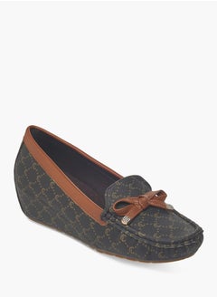 Le Confort Women Slip-On Loafers with Wedge Heels and Bow Accent  - Image 2