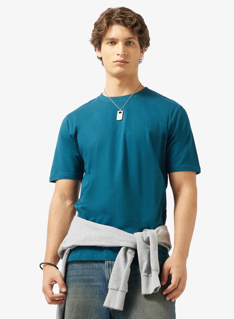 سفنتي فايف بيسيكس عبوة من  تي شيرت بقصة عادية