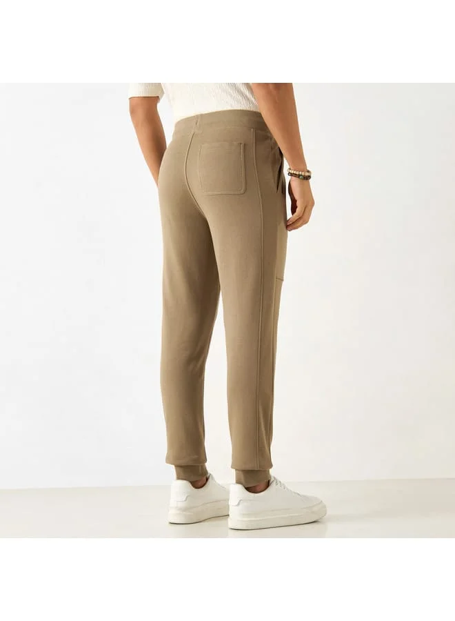 Iconic Iconic Solid Slim Fit Joggers with Drawstring Closure and Pockets