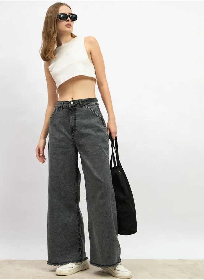 ستايلي Mid Rise Light Wash Wide Leg Jeans
