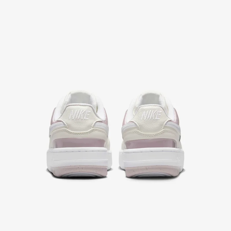 Nike Women's Gamma Force Shoes