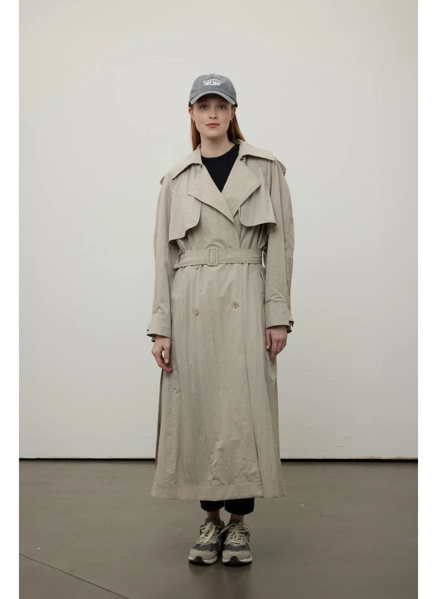Manuka Technical Fabric Oversize Trench Coat Beige