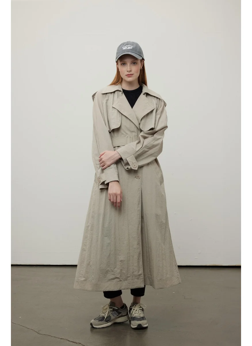 Manuka Technical Fabric Oversize Trench Coat Beige