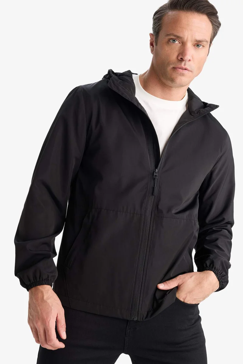 ديفاكتو Slim Fit Hooded Zippered Waterproof Jacket