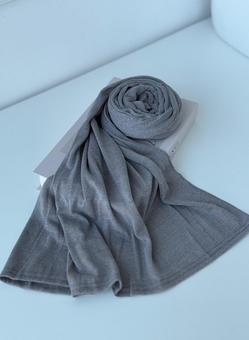 البنت الشرقية شال حجاب قطن كويتي بخطوط ناعمة ولامعة