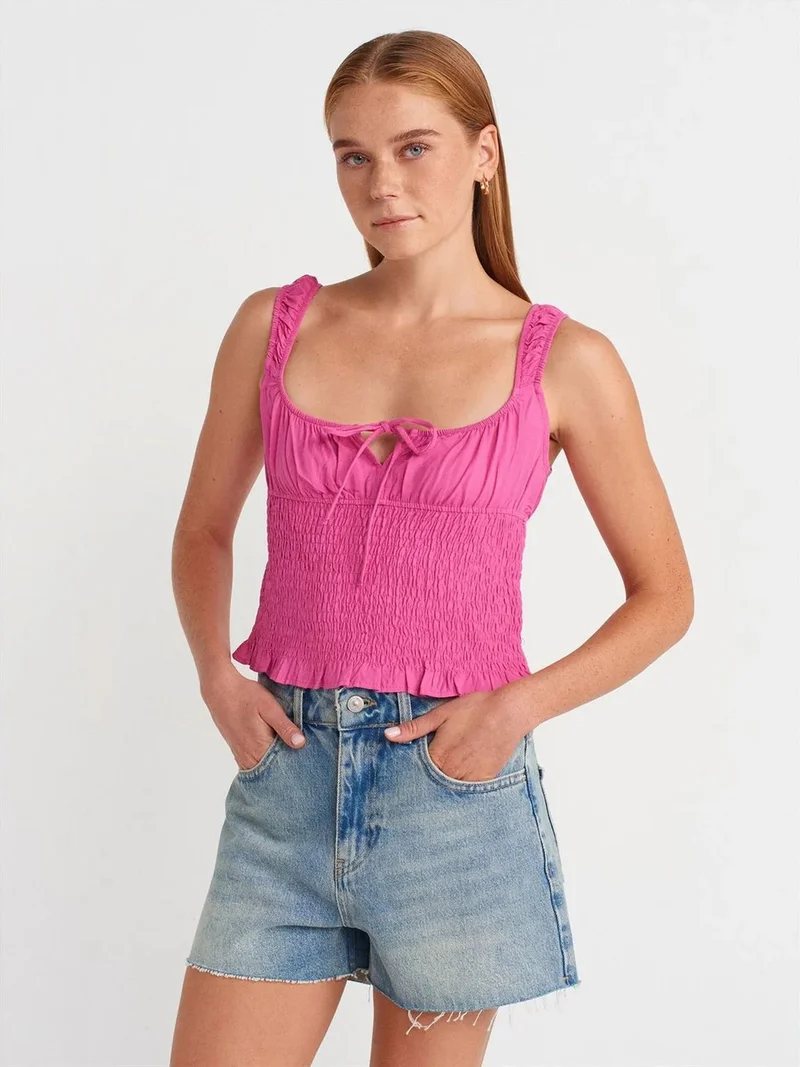 ديلفين Dilvin Fitted Crop Sleeveless Tie-Front Blouse