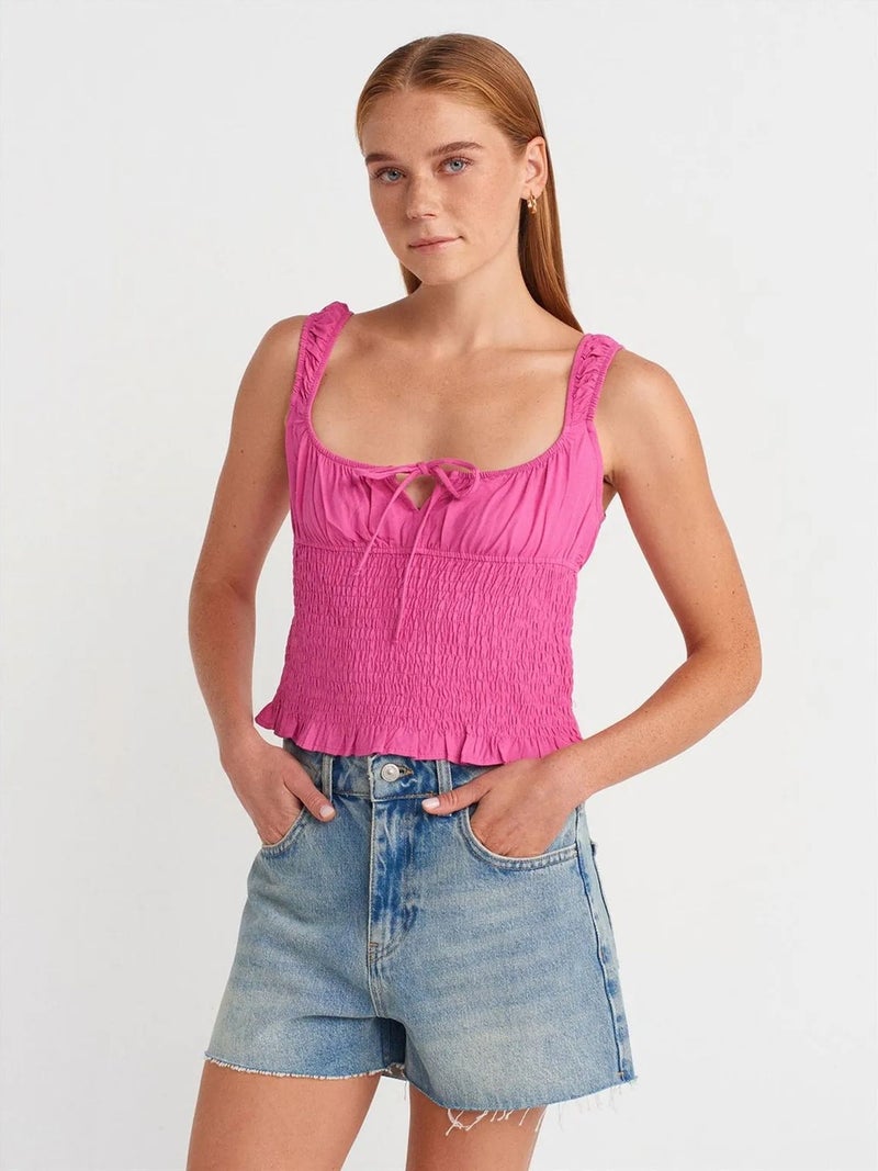 DILVIN Fitted Crop Sleeveless Tie-Front Blouse - Image 1