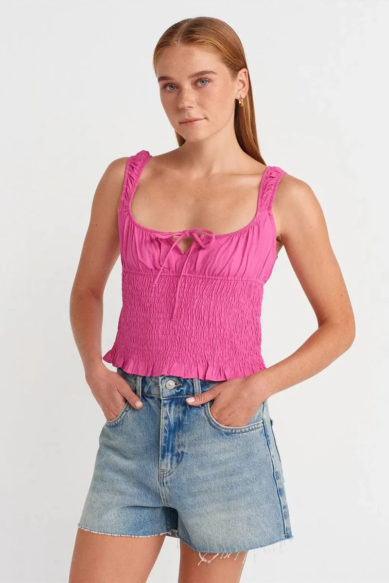 DILVIN Fitted Crop Sleeveless Tie-Front Blouse