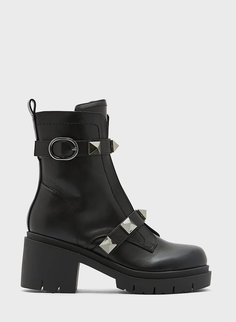 NINE WEST Chelsea Boots