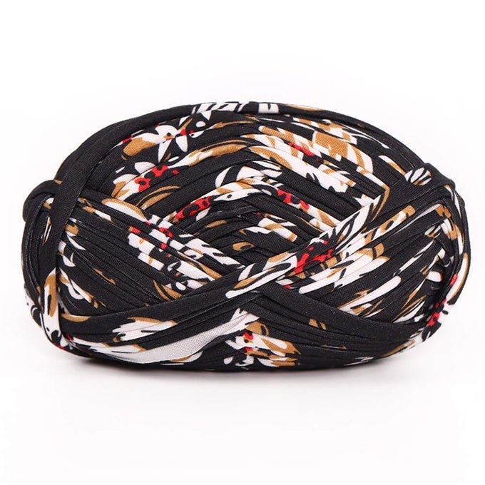 1 PCS COLORFUL TSHIRT YARN KNITTING YARN FABRIC CROCHET CLOTH FOR DIY KNITTED FABRIC ART 42 BLACK FLOWER