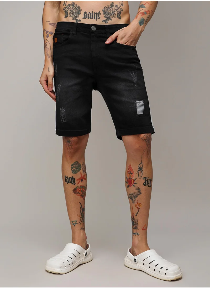 كامبوس سوترا Campus Sutra Men's Charcoal Black Heavy Distressed Cargo Denim Shorts For Casual Wear | Medium-Wash | 5 Pocket | Button Closure | Denim Shorts Crafted With Comfort Fit For Everyday Wear