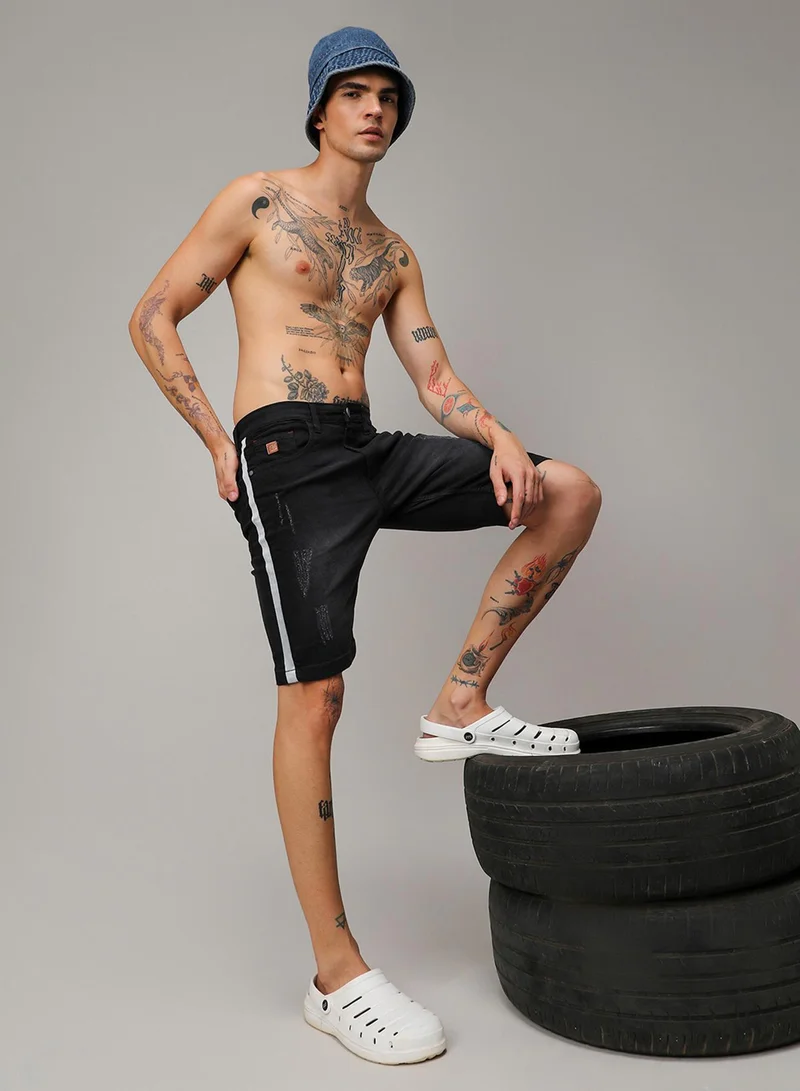 Campus Sutra Campus Sutra Men's Charcoal Black Heavy Distressed Cargo Denim Shorts For Casual Wear | Medium-Wash | 5 Pocket | Button Closure | Denim Shorts Crafted With Comfort Fit For Everyday Wear