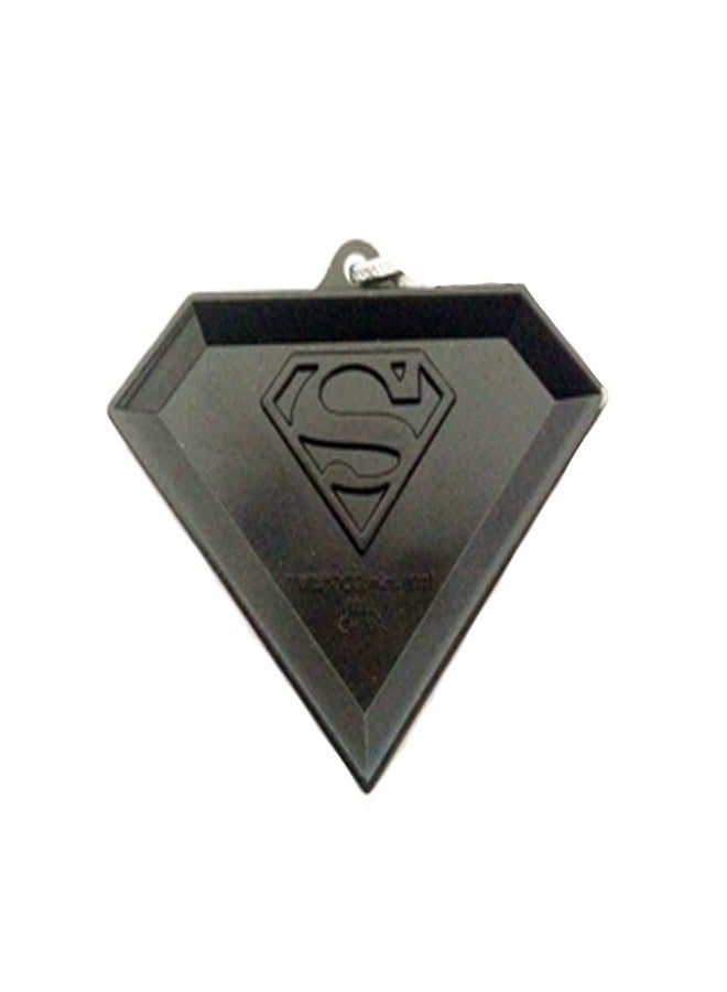 AUGEN Superman Stainless Steel Keychain Metal For Gifting With Key Ring Anti-Rust (Pack Of 1) - Image 2