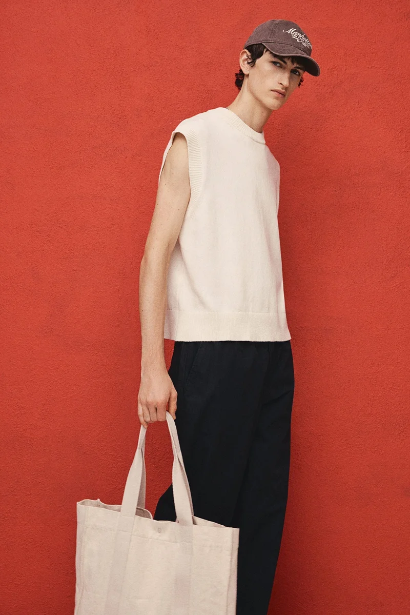 اتش اند ام Regular Fit Poplin trousers