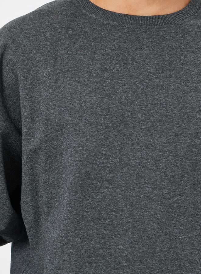 ستايلي طقم منسق من جوغر وسويت شيرت واسع - Image 3