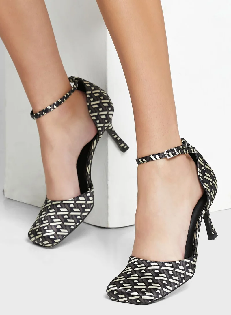 Ginger Printed Square Toe Pump