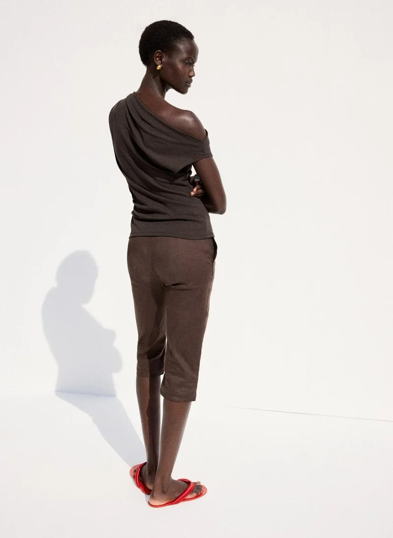 مانجو Asymmetric Ruched Top