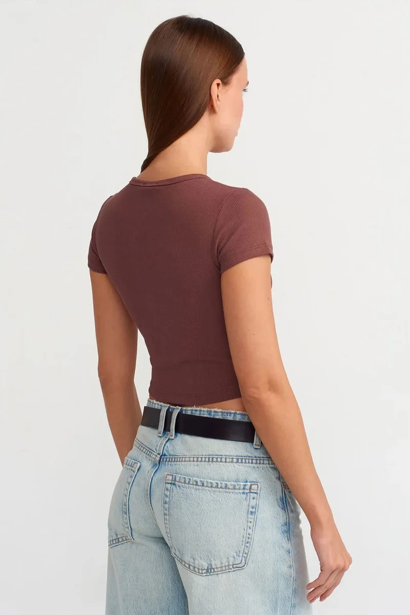 Dilvin Mocha Brown DILVIN Women's Cropped Slim-fit Crew Neck T-shirt for Women | Best Price UAE