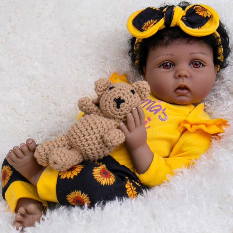 Aori Reborn Baby Dolls Black  22 Inches Realistic Baby Doll Black American Lifesize Reborn Girls with Hair Gift Set for Kids 3 Parentstobe Grandparents - Image 3