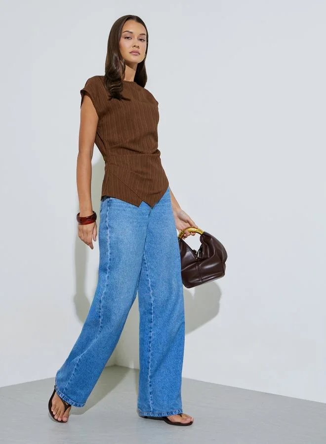 ستايلي Brown Waist Side Gathered Asymmetric Hem Blouse
