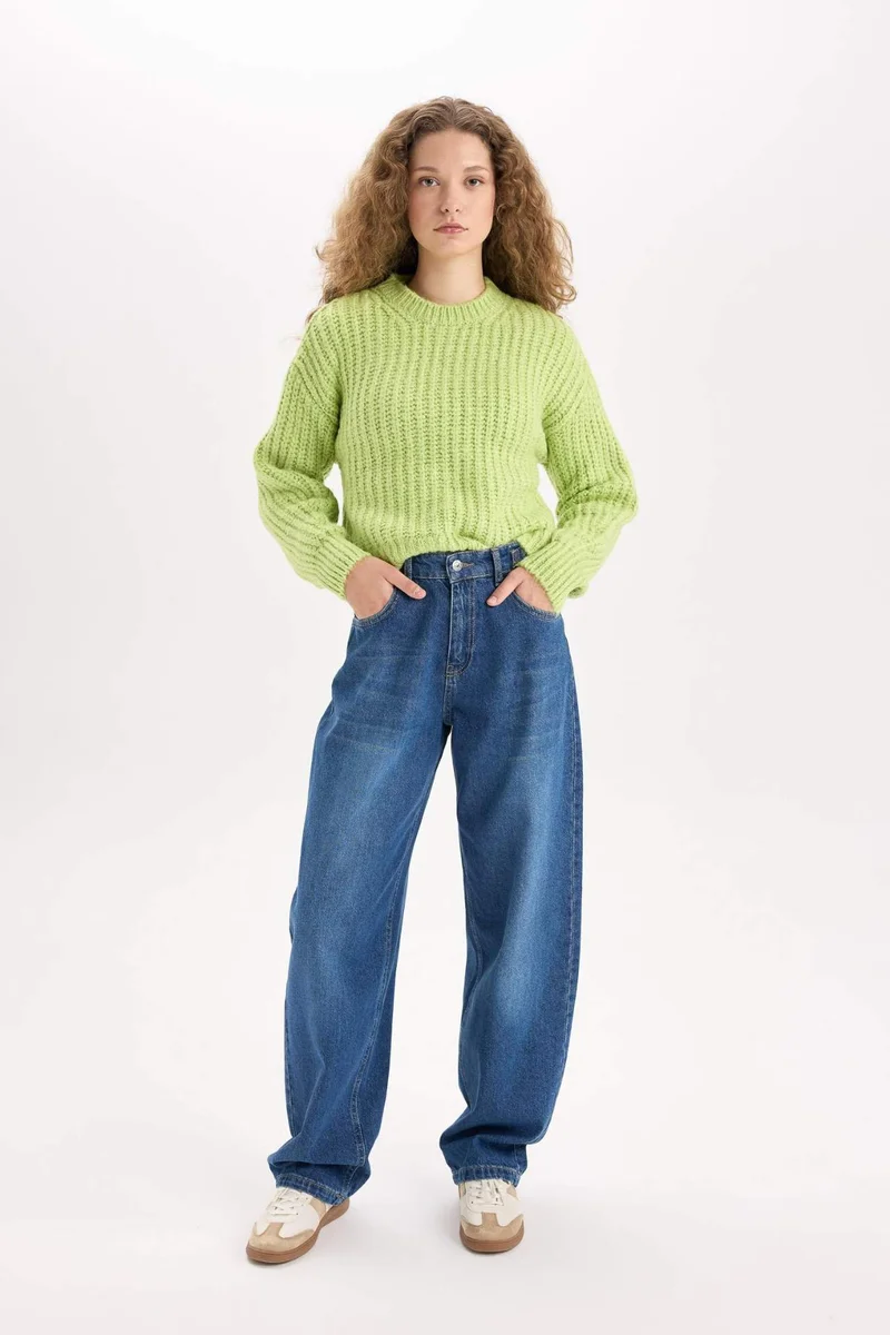 ديفاكتو Oversize Fit Crew Neck Knitwear Pullover